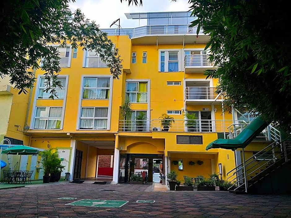 Hotel Ruah