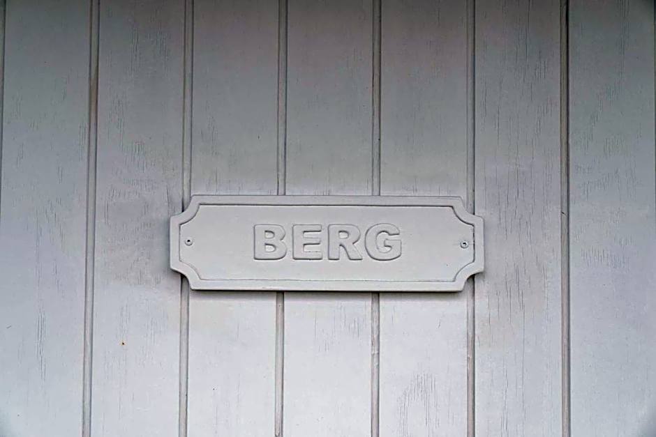 HOTEL SNAEFELLSNES formally Hotel Rjukandi