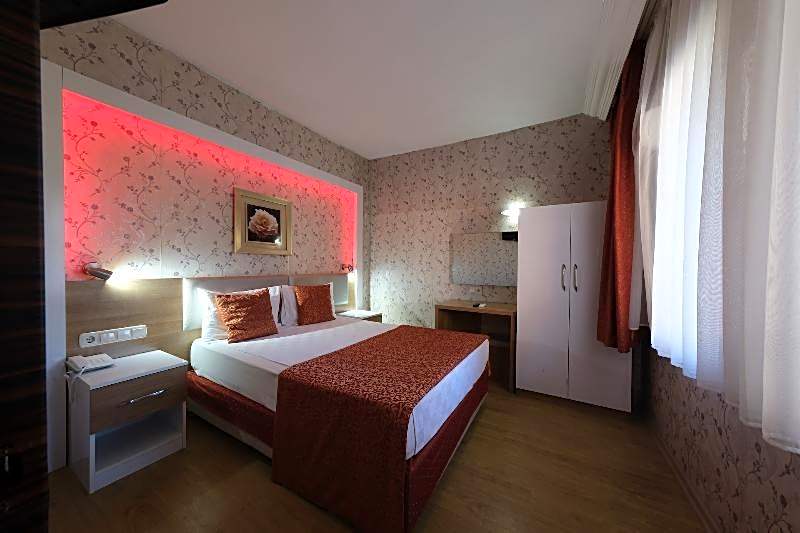 Alleria Belport Beach Hotel