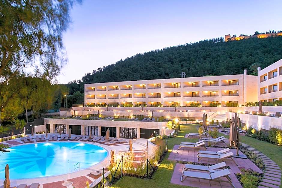 Four Points Sesimbra