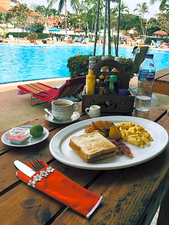 B&B View Talay 1B Residence by Dao