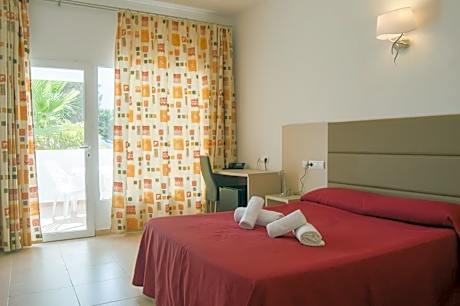 Queen Room - Disability Access