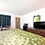 Econo Lodge Inn & Suites Knoxville East