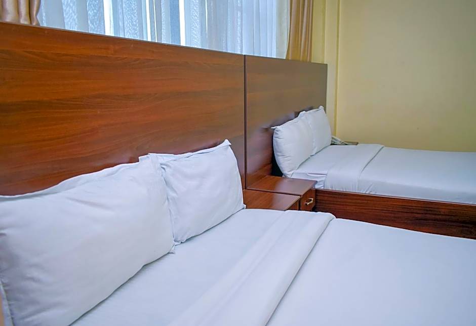 Delfirm Hotel