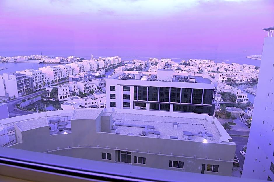 Gulf Suites Hotel Amwaj