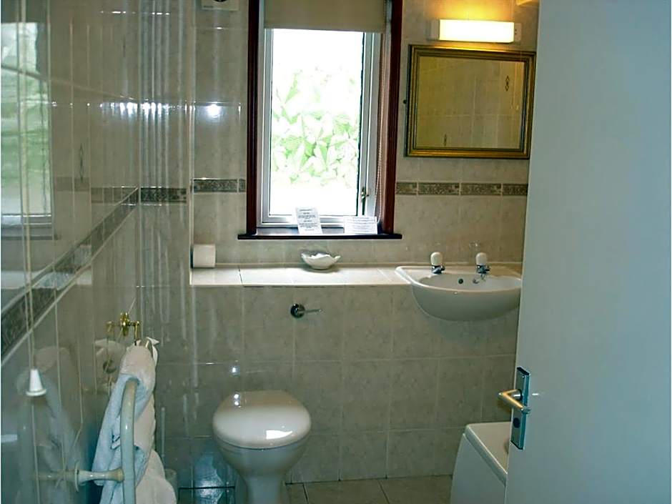 Kings Park Hotel