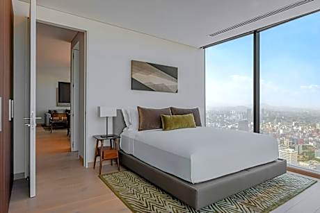 1 Bedroom Residence, 1 King, City view