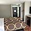 Super 8 by Wyndham Lake of the Ozarks