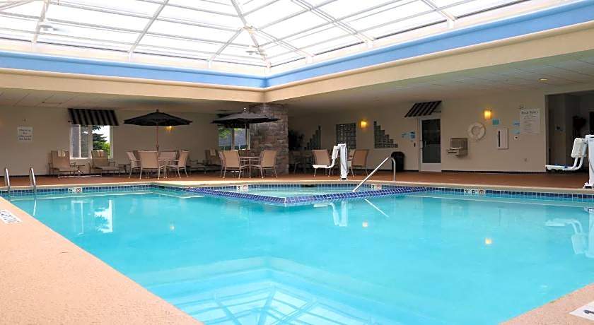 Holiday Inn Express Hotel &amp; Suites Saginaw By IHG