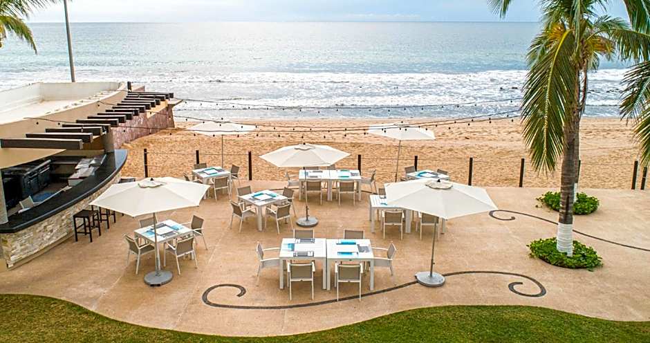 Park Royal Beach Mazatlan