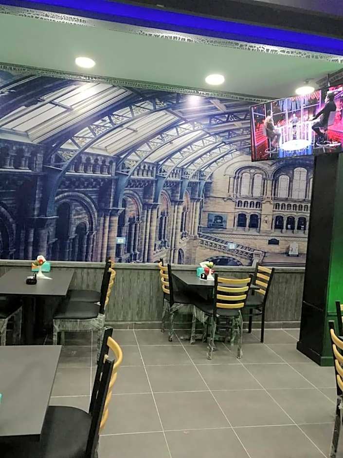 Solitaire Plaza Hotel-Ismailia Train Station