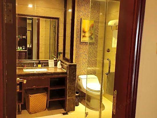 Qindao International Hotel