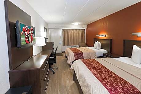 Deluxe Room with Two Double Beds Smoke Free