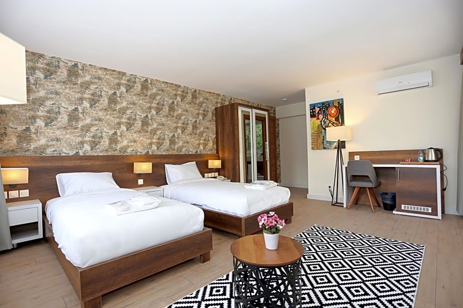 Avwan Hotel Cigli