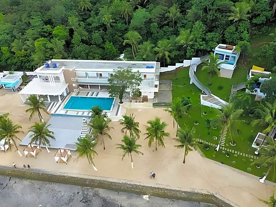 Namanday Island Resort