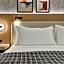Best Western Plus Sunset Plaza Hotel