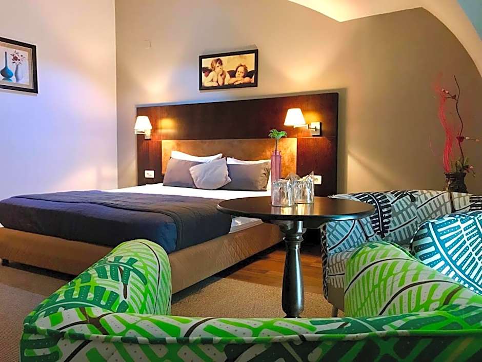 Hotel Dolce International