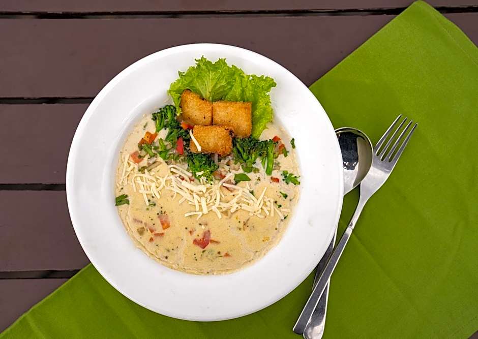 Sukoon Houseboat Dal Lake