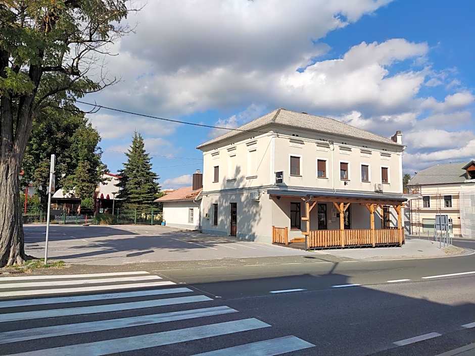 Family Hostel Pivka