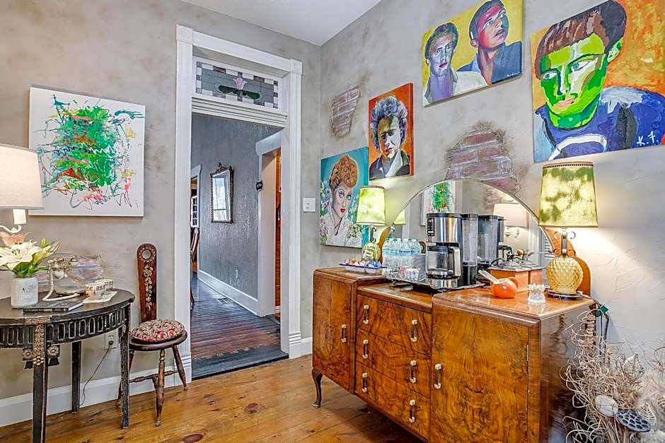 The Gallery House Boutique Hotel
