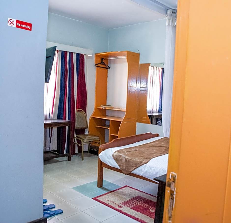 Jupiter Guest House - Parklands