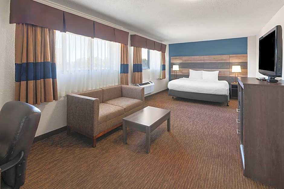 Baymont by Wyndham Downtown Detroit
