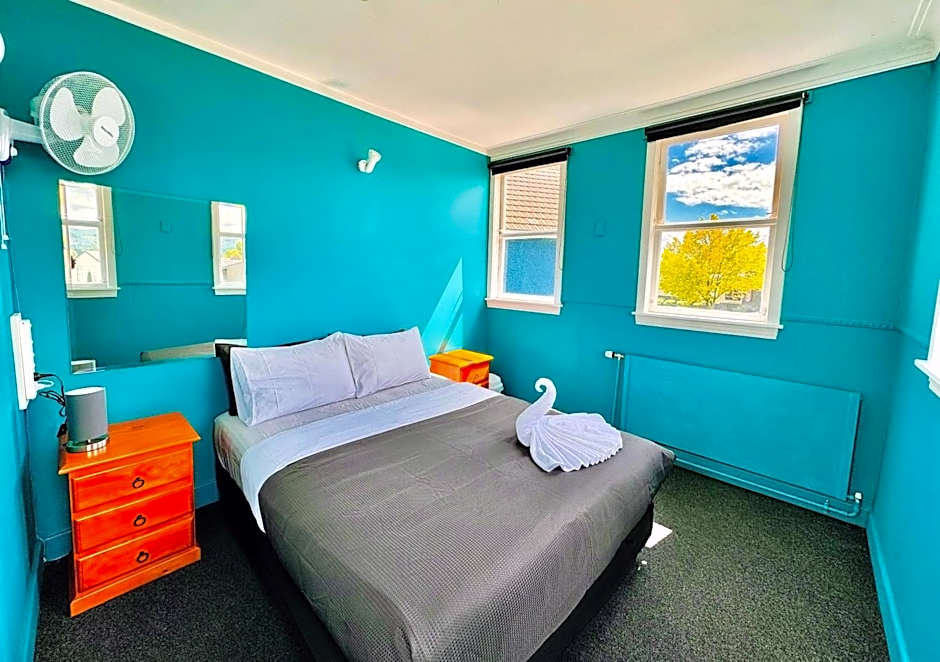 Crashpalace Backpackers