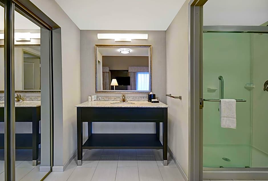 Hampton Inn By Hilton And Suites Robbinsville