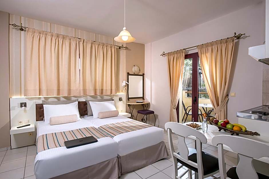 Bella Elena by Estia