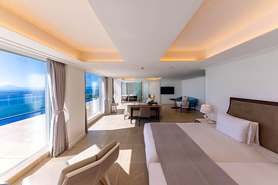 Hayama Hotel Otowa No Mori