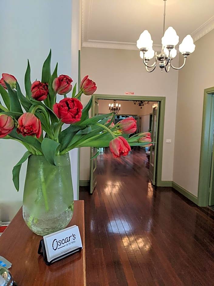 Oscar's On The Yarra