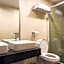Aston Boutec Hotel Lintas Plaza