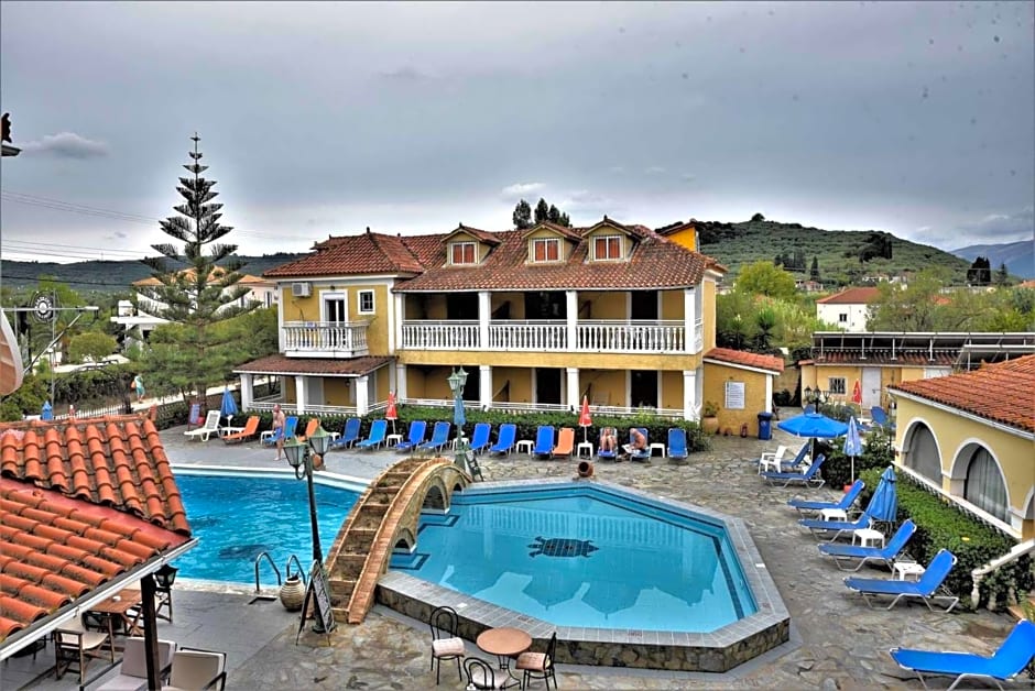 Elpida Hotel