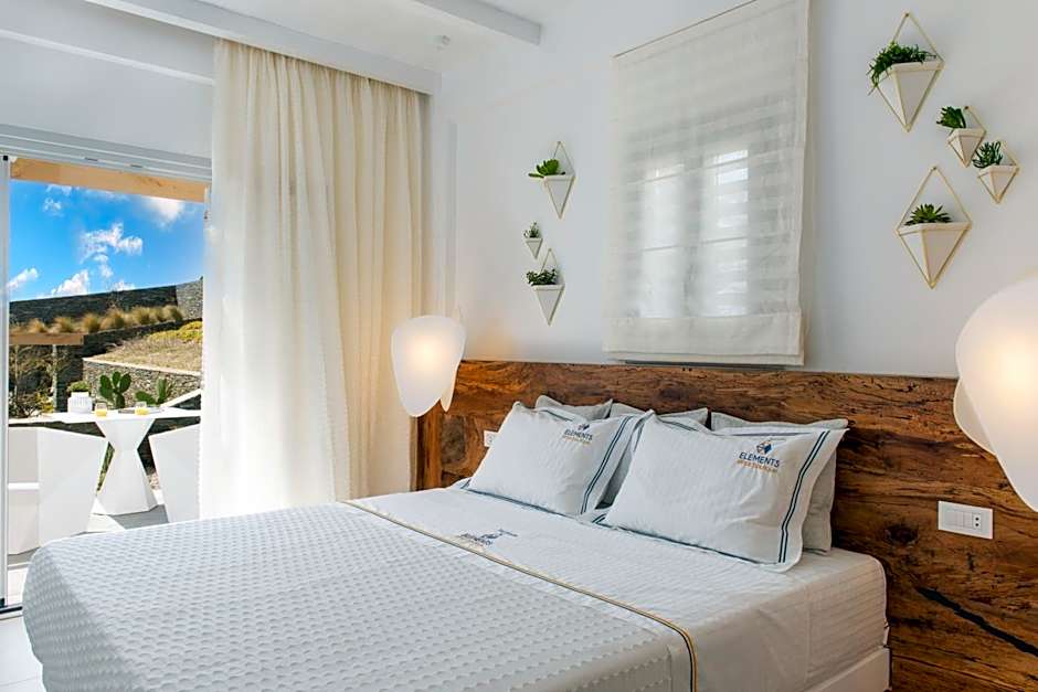 Elements Sifnos Boutique