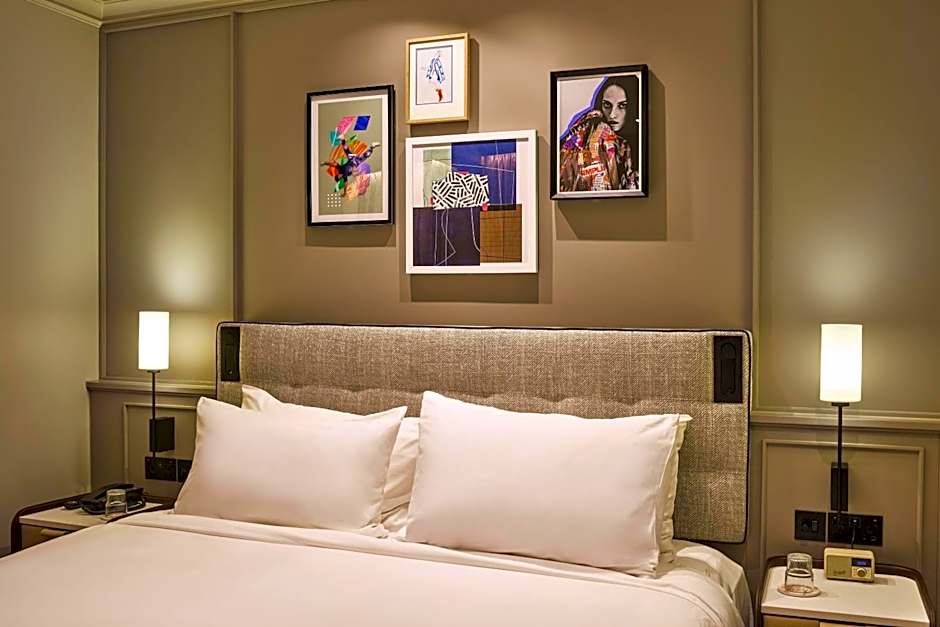 Radisson Blu Hotel, London Bond Street