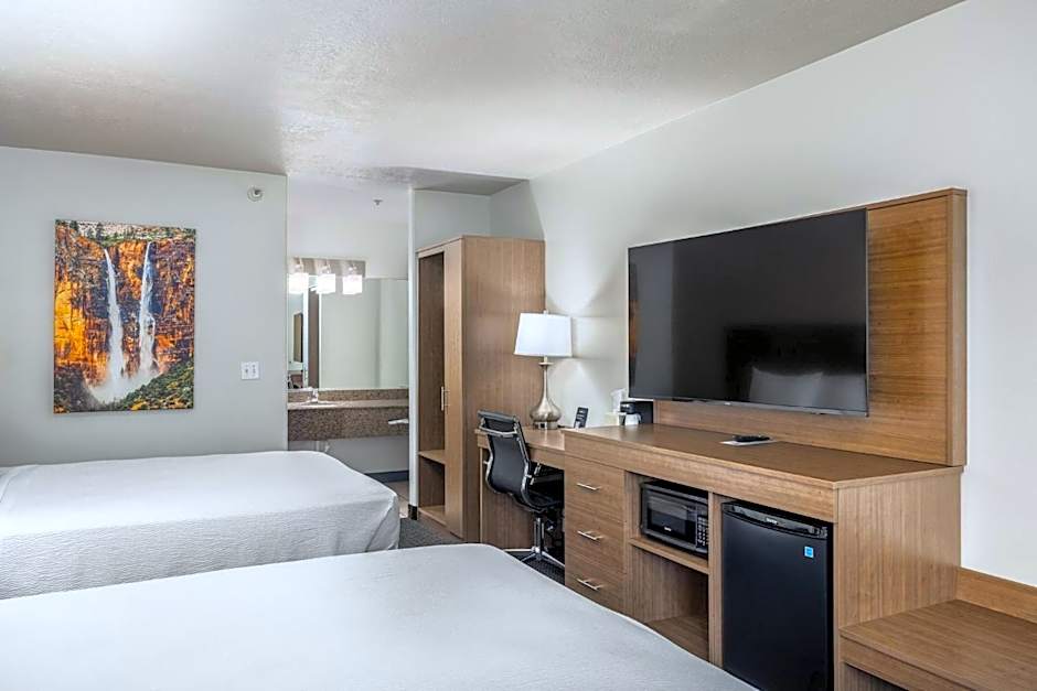 St. George Inn and Suites