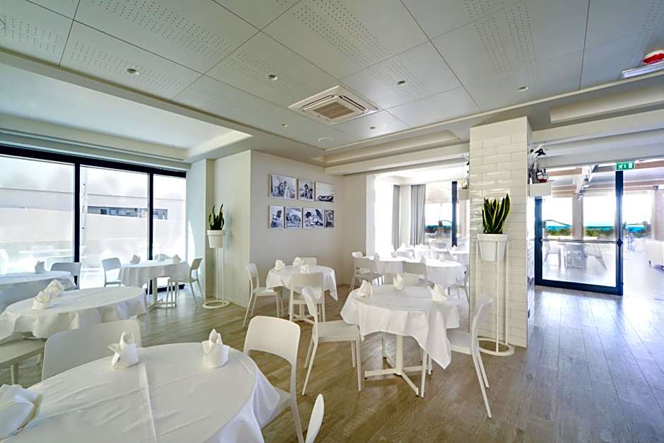 Nautilus Family Hotel