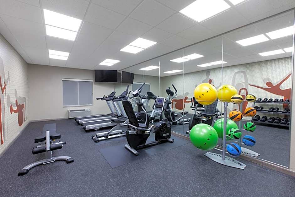 Hawthorn Extended Stay by Wyndham Odessa