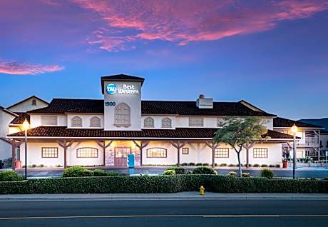 Best Western Corona Hotel & Suites