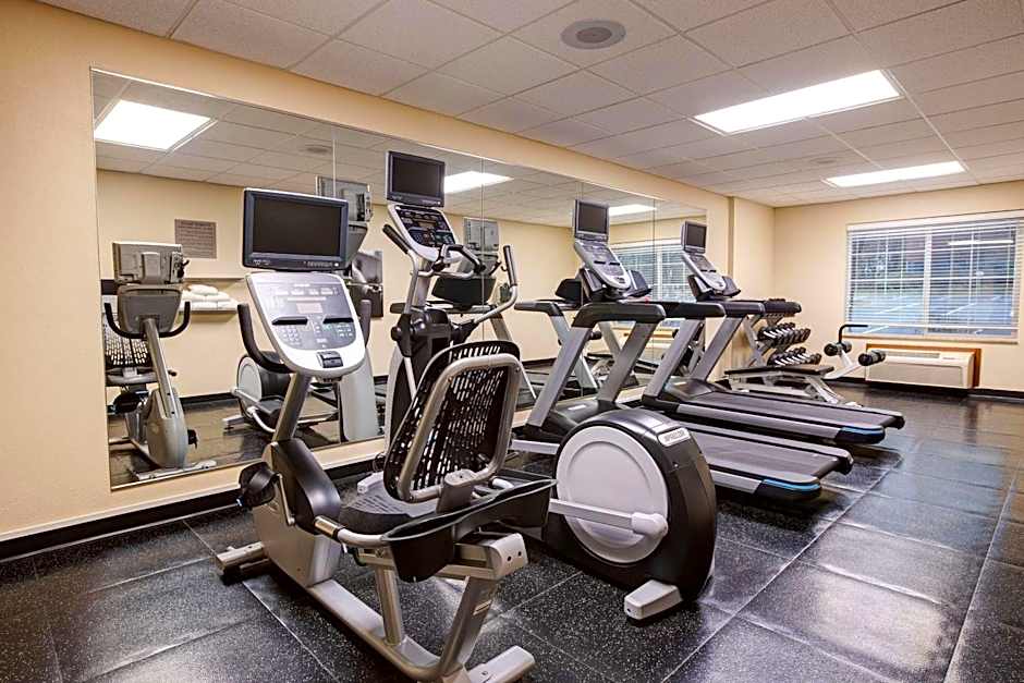 Comfort Inn & Suites St. Paul Northeast