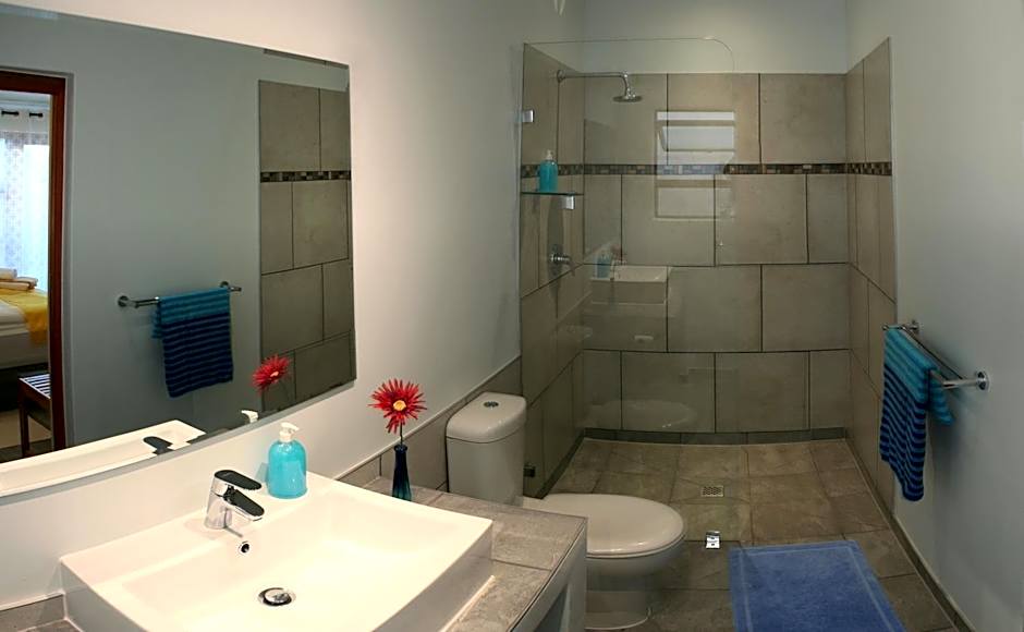 Avenues Guesthouse