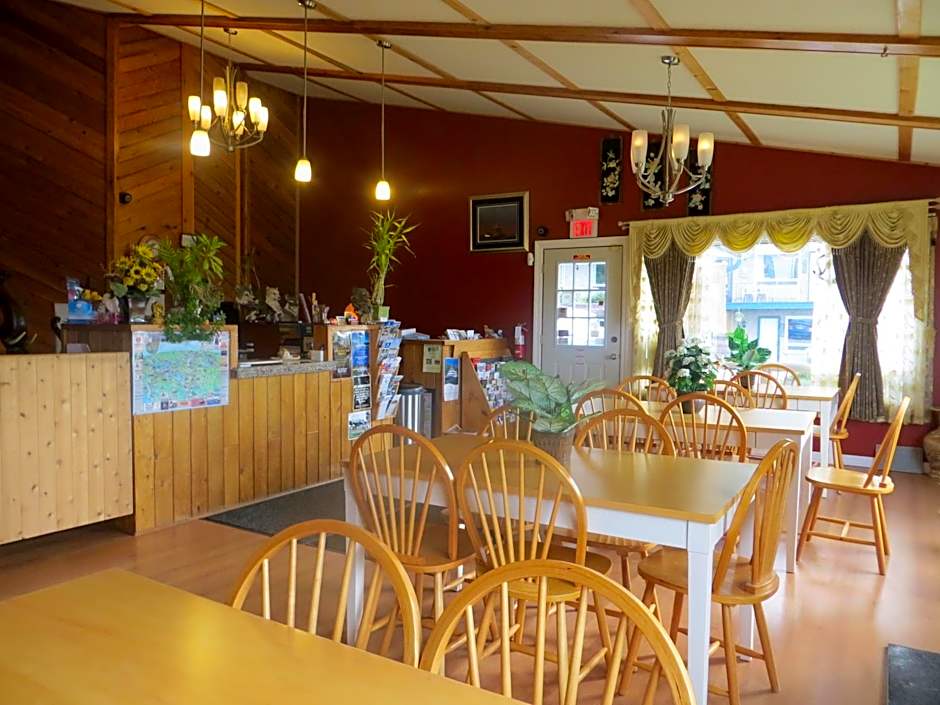 Knights Inn - Huntsville, ON