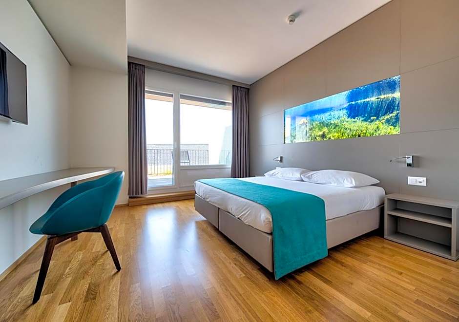 Aquatis Hotel