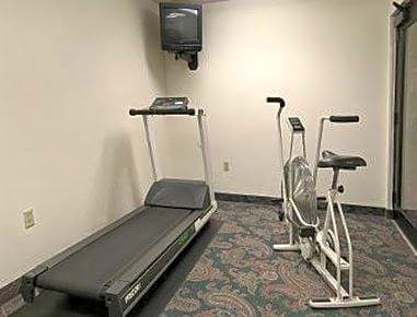 Days Inn by Wyndham Madison NE/Windsor