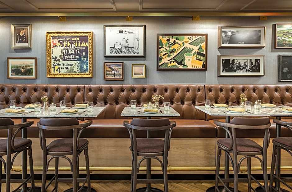 Merrion Row Hotel and Public House