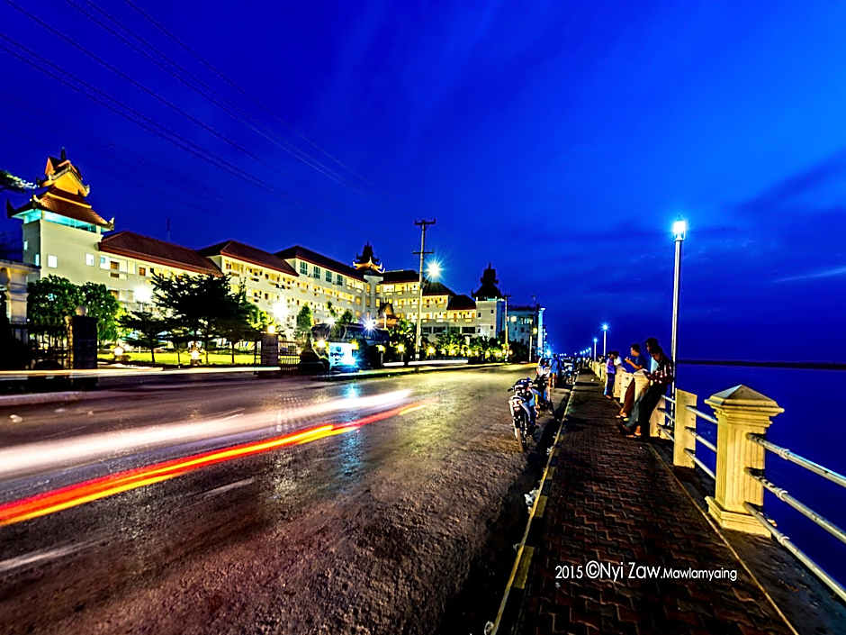 Mawlamyine Strand Hotel