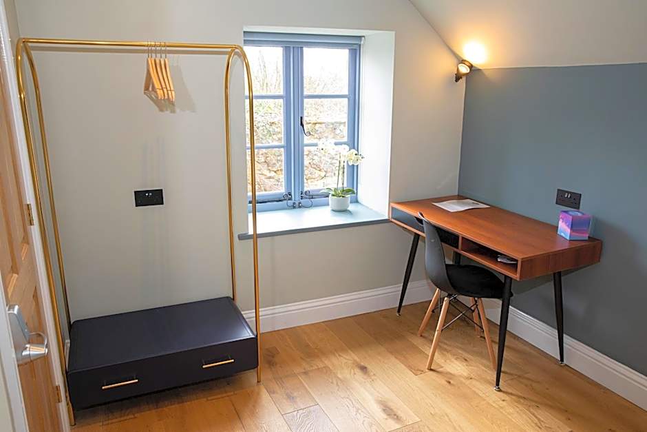 Photo 1 of 11 of Double Room with Private Bathroom