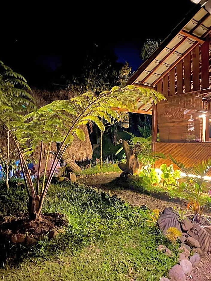 The Alam Bungalow & Restaurant