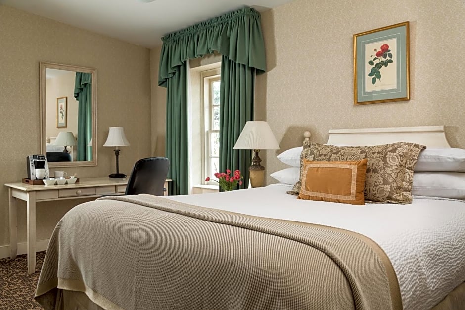 Linden Row Inn