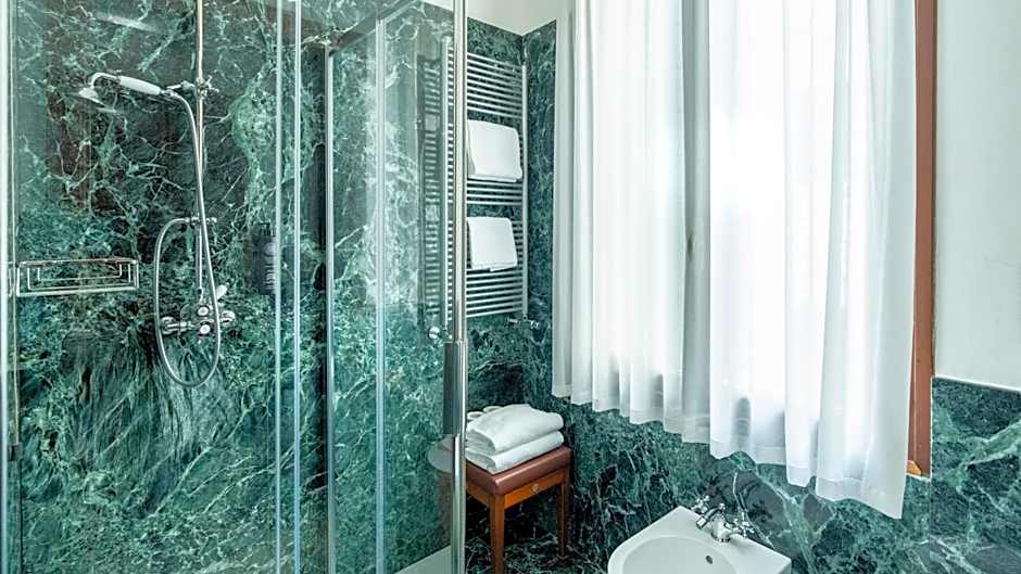 Hotel Al Ponte Dei Sospiri